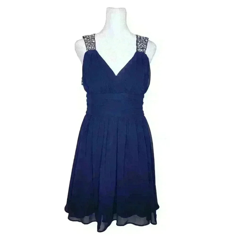 B. Smart juniors evening gown prom dress wedding wear size 13
